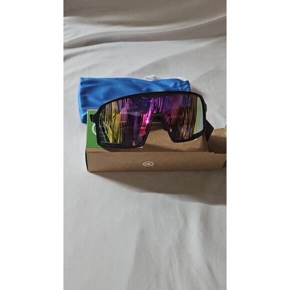 Knockaround Campeones RAINBOW ON BLACK - Picture 16 of 16